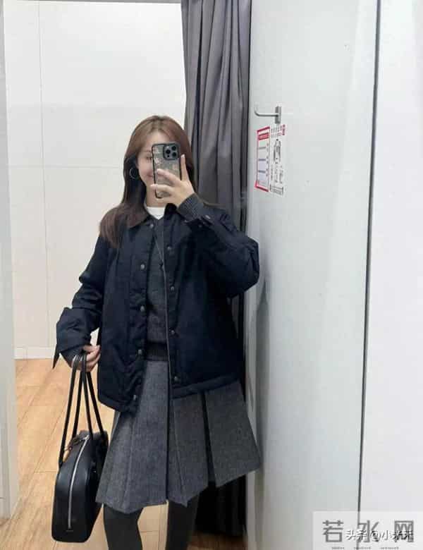 优衣库半裙才是秋冬“搭子王”！这波试穿我直接封神
