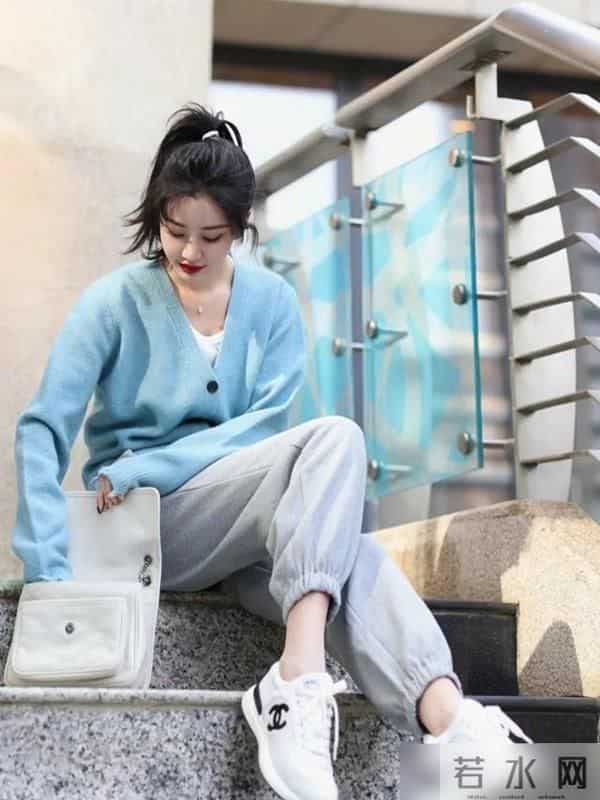 入冬第一条裤子！跪求你买这4条，洋气显瘦还保暖！太好看了