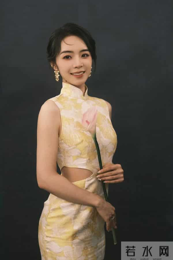 余霜国风旗袍，古风古韵