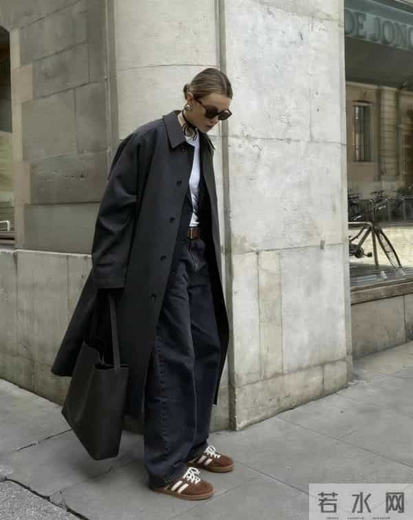 黑白棕，冬天穿衣这么“配色”，太高级了