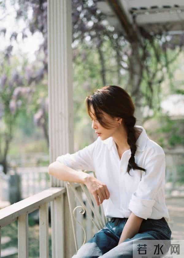 殷桃生活写真曝光！把法式优雅演绎出中式味道，简约时尚透着高级