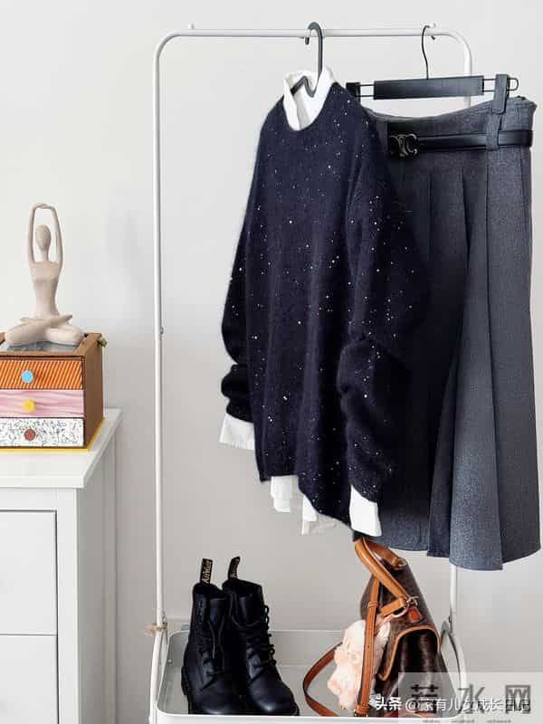 北方打工人12月“保命穿搭”：暖瘦、高级，15件衣服搞定整个冬天