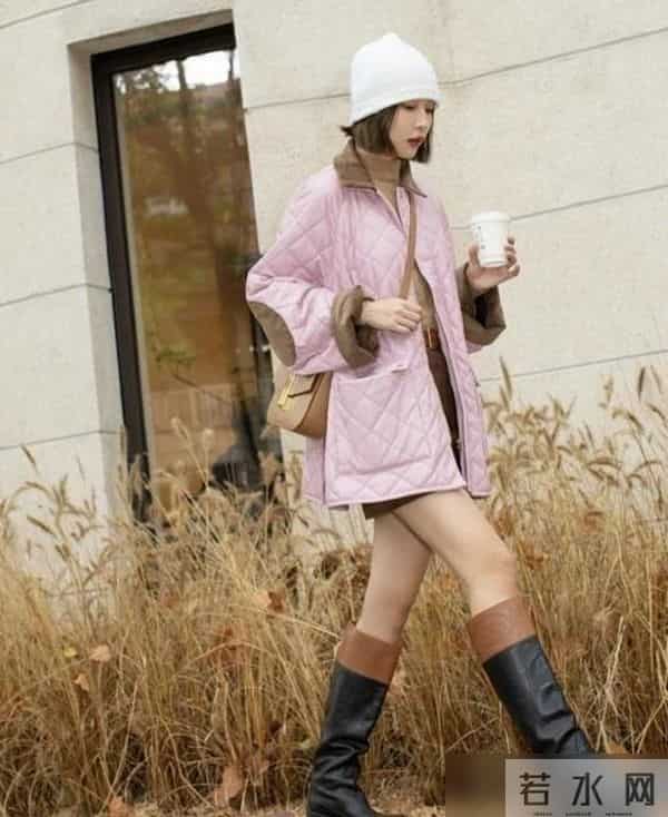 羽绒服彻底过时了！今年流行这3种“冬装”，时髦百搭，还很显瘦