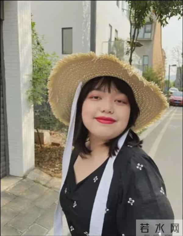 从四川南充到千万粉丝：奥黛丽厚本逆袭背后藏着怎样爱自己的秘诀