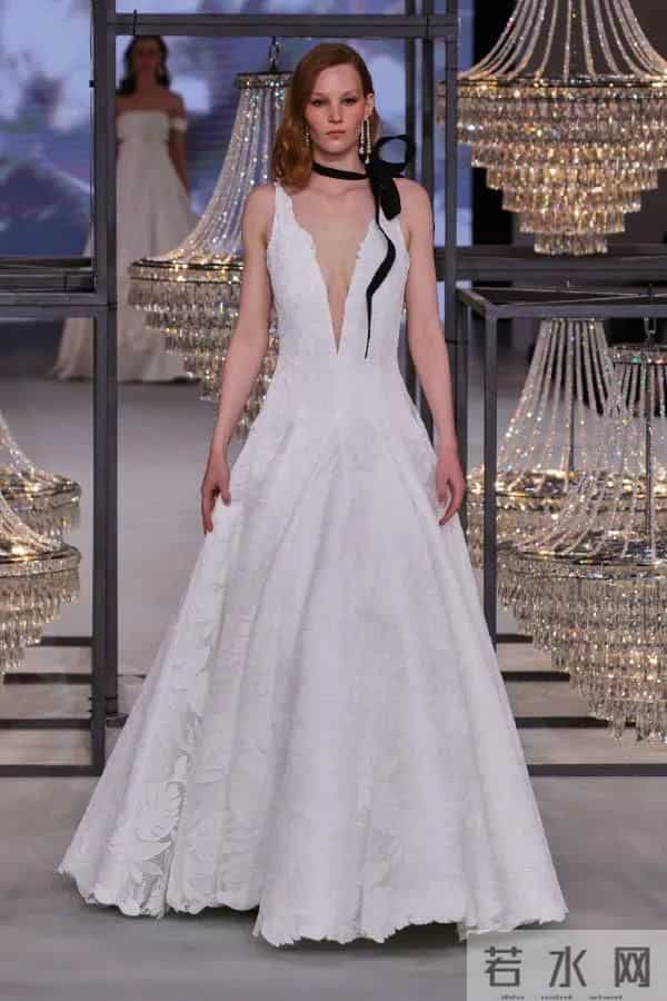 Isabel Sanchis 2026 春夏婚纱秀场