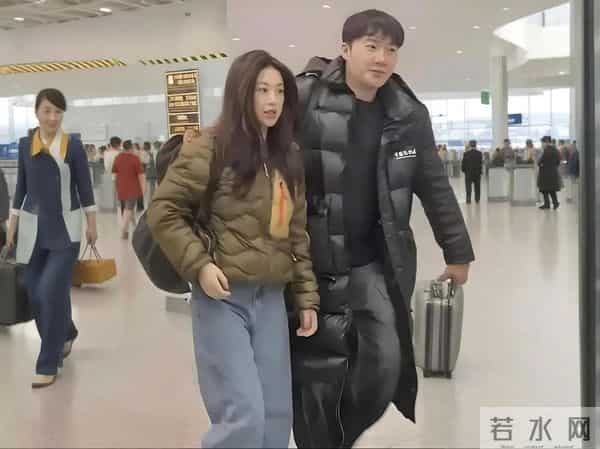 朱珠一件羽绒服火了，普通人穿却像米其林，差的不是钱是气质