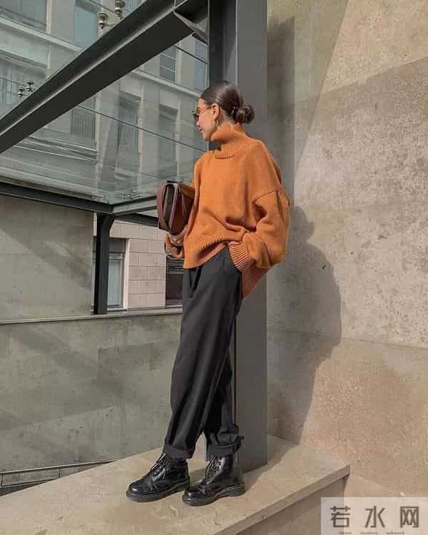 黑靴子太优秀了，冬天配这条裤子超好看