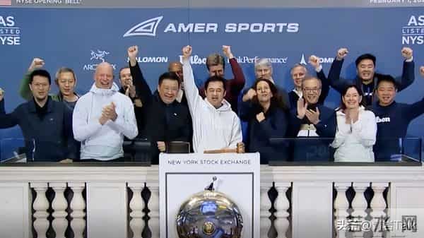 始祖鸟增速三连缓！靠亮色女款破圈，专业基因会稀释吗？