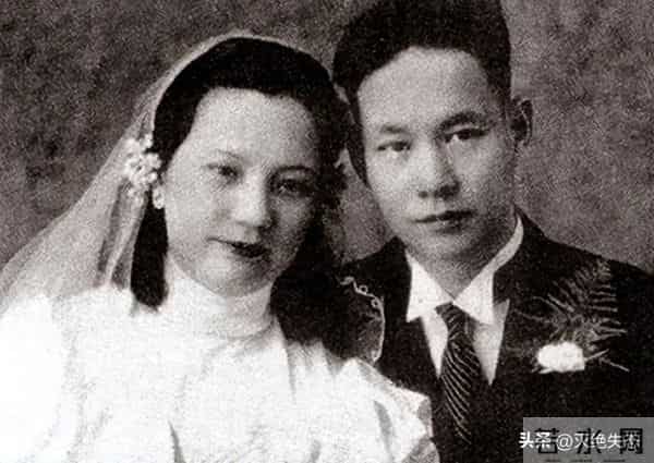 她是上海首席名媛，和戏子私奔生下6个孩子，如今个个是她骄傲