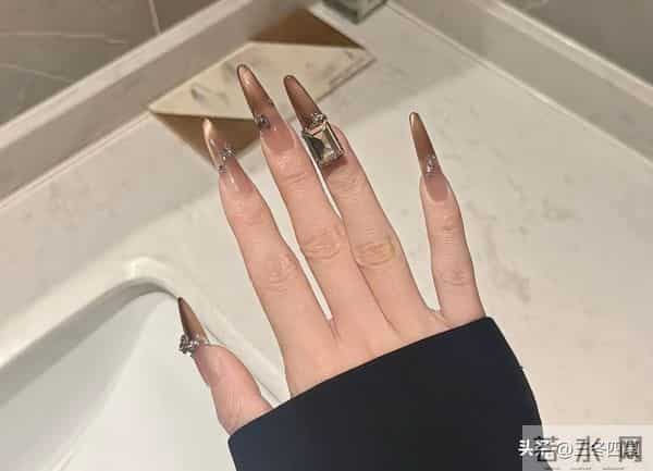 显白显高级美到跺jiojio(5)