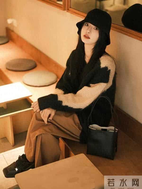 “渔夫帽”才是冬季标配，保暖还洋气显脸小，瞧潮人这样戴多美