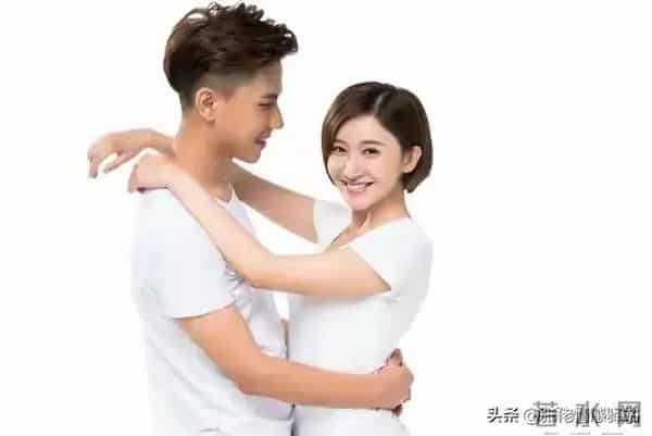 两性关系-女人动了情，其实不会叫你“老公”，而是叫四个称呼