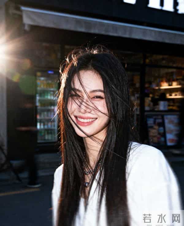 文案|别无所求,只想被阳光晒透