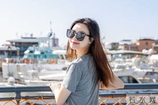 女人呐 不要太正经