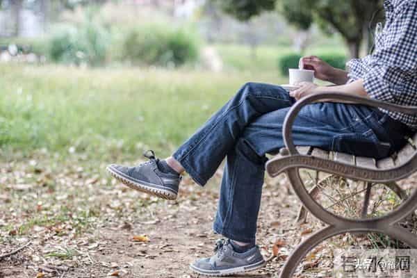 两性关系:女人过了四十,最怕男人做这三件事,尤其是最后一件!