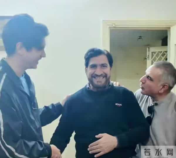 麦子挖爸爸老底，麦爸私心套路儿子！亲情靠钱维系，小麦放下执念