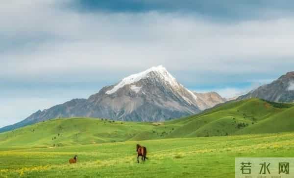 征服四十岁左右的女人，要用这三个“很”字，她放不过你