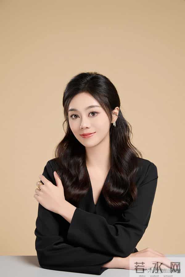 女人最大的福报, 不是男人疼, 不是子女孝,而是 活成自己的靠山。