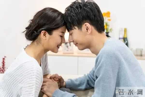 妈妈哭了20年才敢说:这4类家庭的男人,再爱也别嫁,嫁了就是