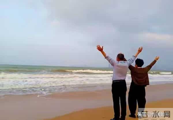 中年夫妻出轨后不到三成离婚!最聪明的活法,藏在这3个字里