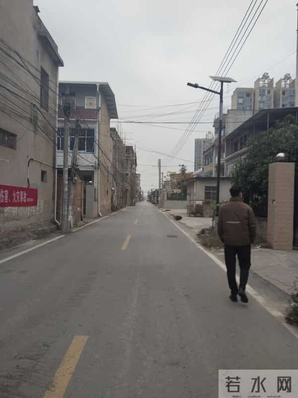 老公说:等我有钱了第一件事把你换了,我该怎么回他?