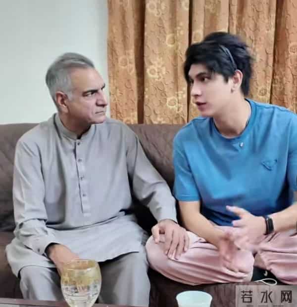 麦子挖爸爸老底，麦爸私心套路儿子！亲情靠钱维系，小麦放下执念