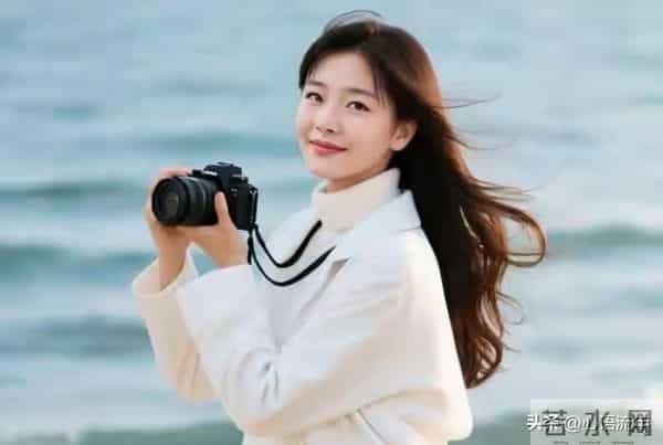 两性关系：女人动了真情，会有这四个异常表现，男人别装不知道！