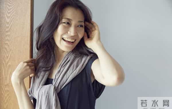 两性关系-50岁,不怕你动手动脚,就怕你动这三样