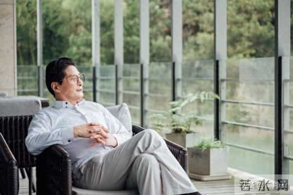 两性问题:男人六十,三种女人最致命!靠近危险,后悔太晚看破