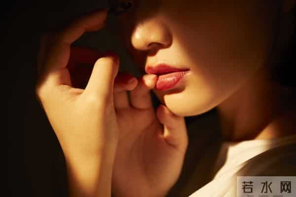 女人呐 不要太正经