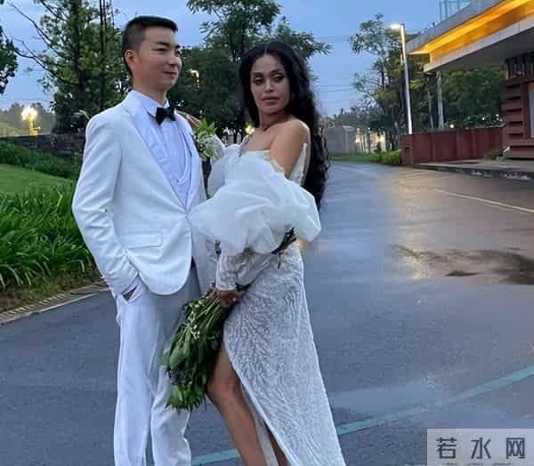 河南小伙娶非洲女模特,颜值逆天身材傲人似舒淇,彩礼只要1万元