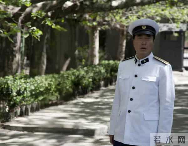 96年妻子考大学后与我离婚,我当兵12年后提干重逢她