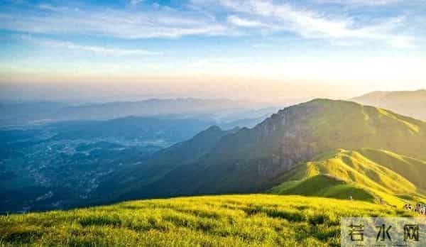 征服四十岁左右的女人，要用这三个“很”字，她放不过你