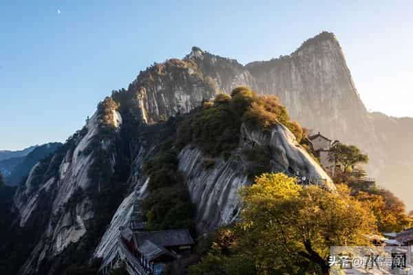 男人过了五十岁,永远别在妻子面前做这3件事,太伤感情!