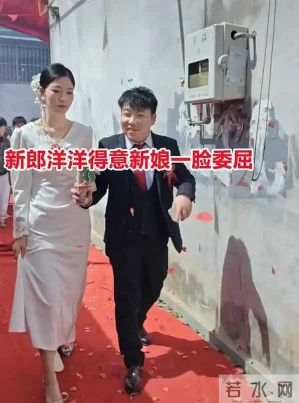 38岁大叔娶25岁新娘,新娘全程冷脸摆臭脸,网友:这婚撑不过半年