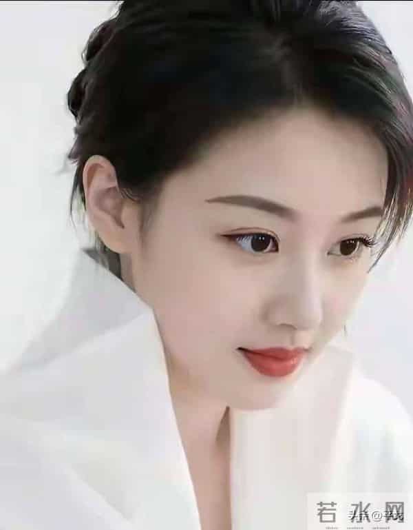 两性关系：70岁后，女人愿意被你抱，说明这几个心理防线已崩溃