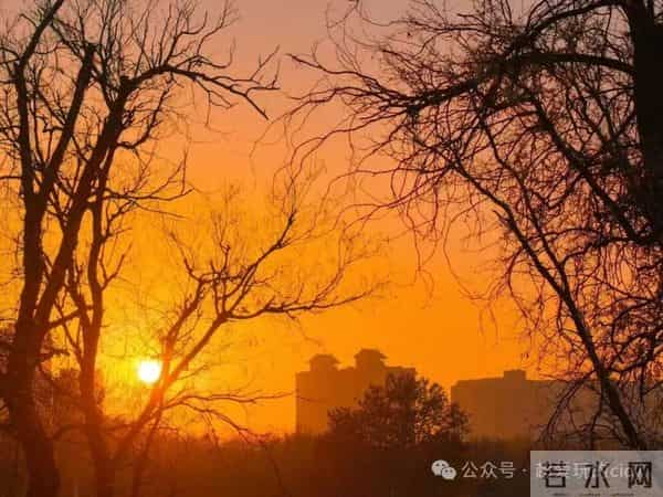 不想被欺负，就得穿好点