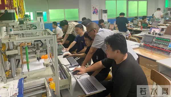 我带了10多年的PLC，不得不说这样的人最该拿高薪