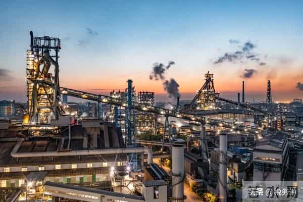 施工方偷改工程方案省成本，监理三次硬刚制止，住建到场定乾坤