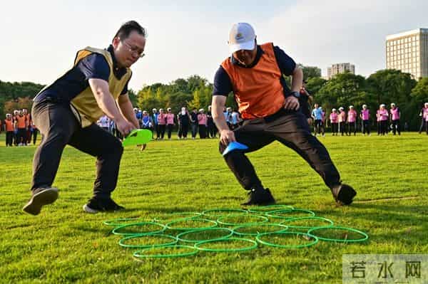 你的激励只有画饼?难怪员工不领情!看懂“双向驱动”你就赢了
