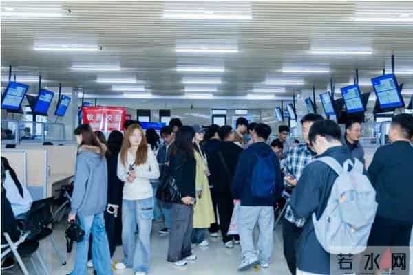 “豫荐未来 青春启航”!河南省2026届高校毕业生金秋校园招聘月开启就业“快车道”