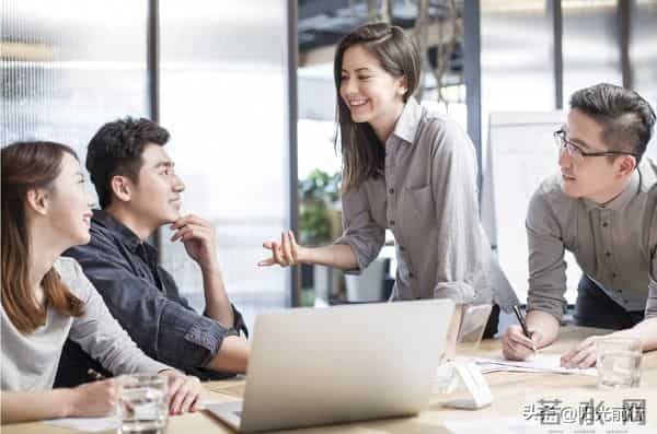 27条人性铁律:看清本质,才能在人际交往中稳扎稳打,值得收藏