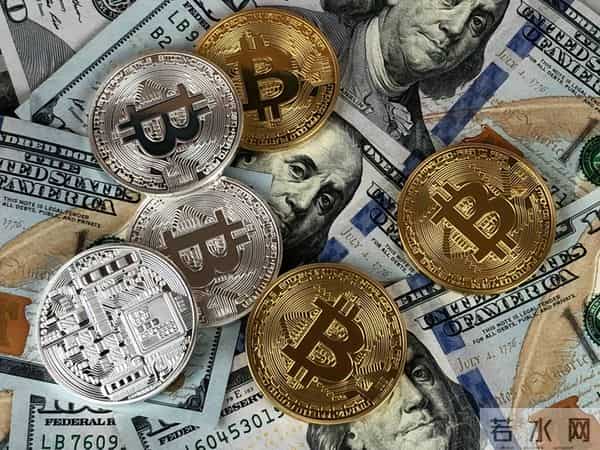 美国上中产高薪密码!医生律师程序员,咋一步步年薪破50万?