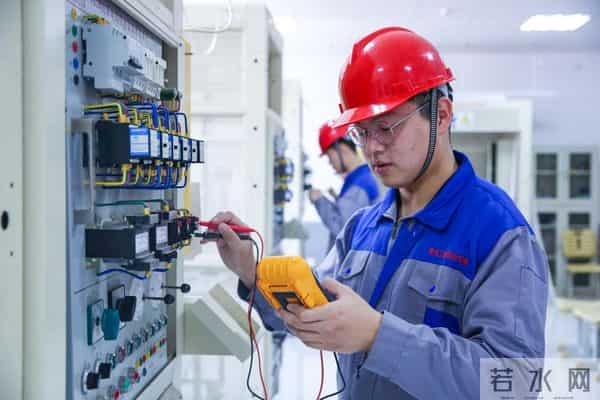 求职者注意!这六个职业全国缺口超千万,平均月薪超5000急需人才