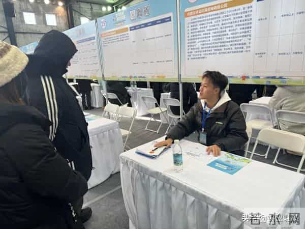 提供岗位2474个!锡盟这场招聘会成功举办!