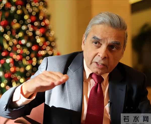 美国上中产高薪密码!医生律师程序员,咋一步步年薪破50万?