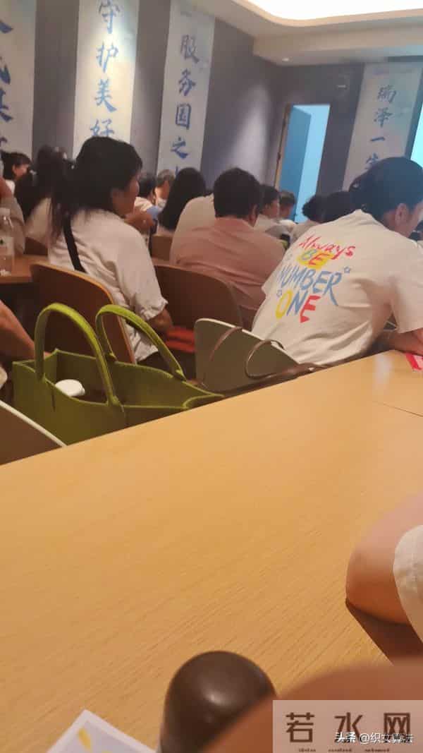 同样做私域核心差距:你在管用户,高手在吸引同频的人!