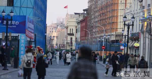 钱难挣时,聪明人都开始“不装了”;存款才是成年人最大的体面