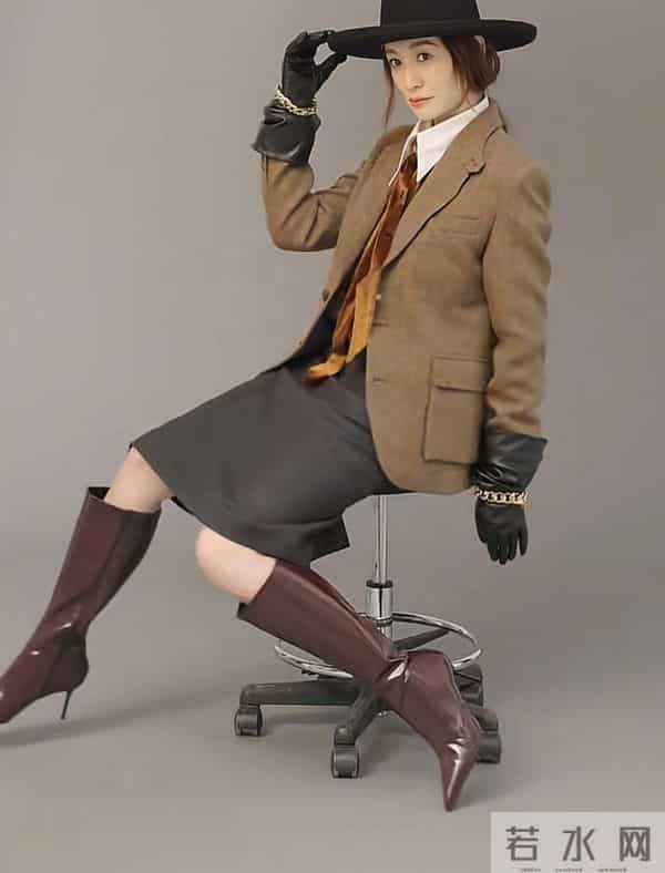 明星长靴之李小冉