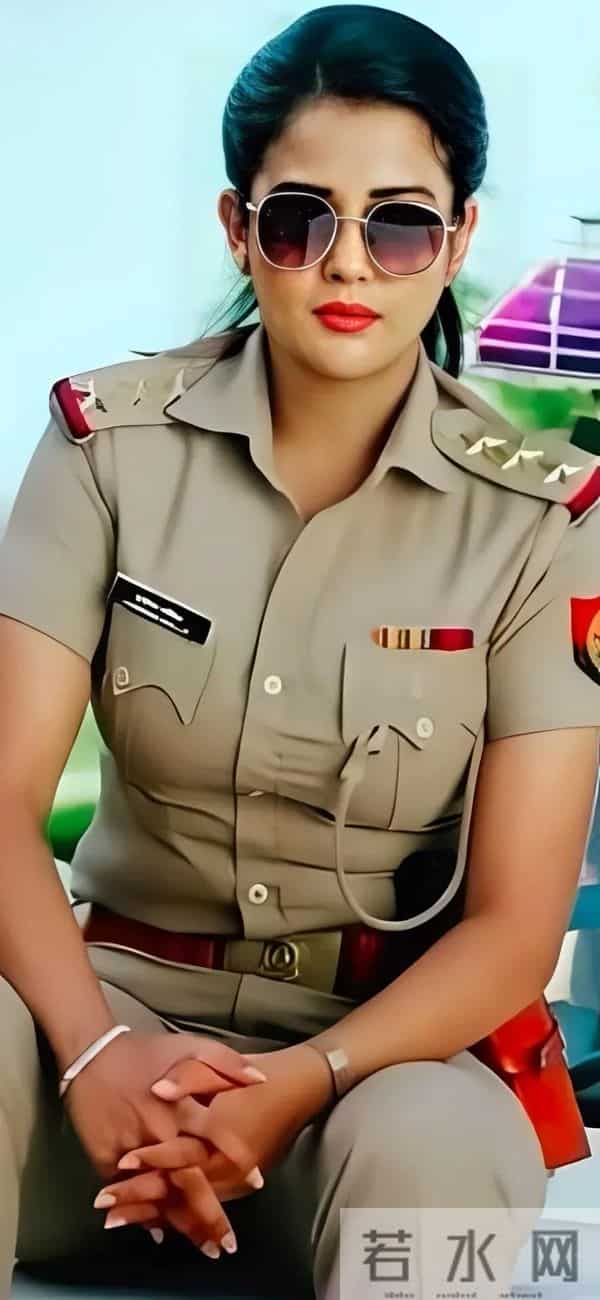 印度女警也很有实力